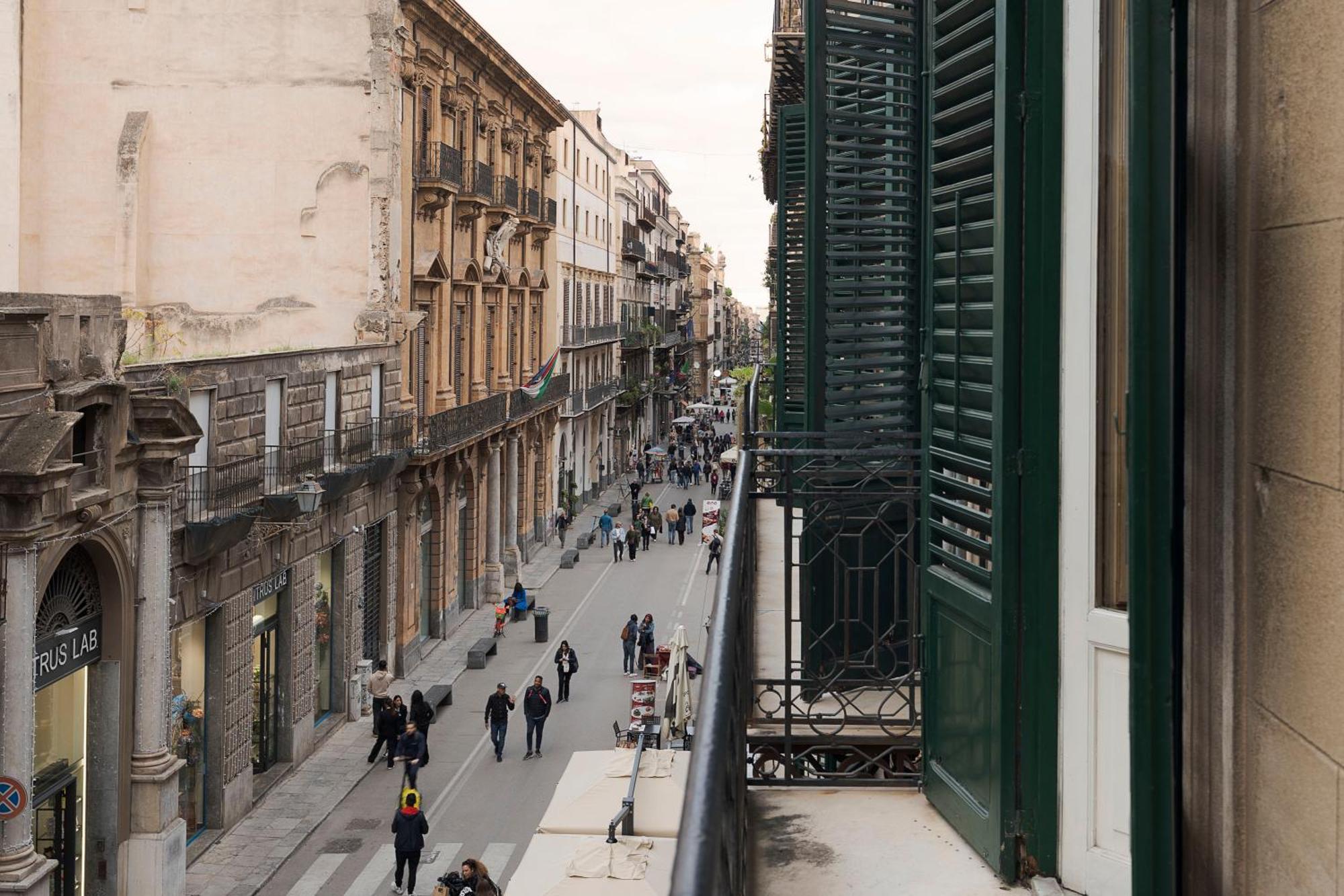 فندق Palazzo Arone Dei Baroni Di Valentino باليرمو المظهر الخارجي الصورة
